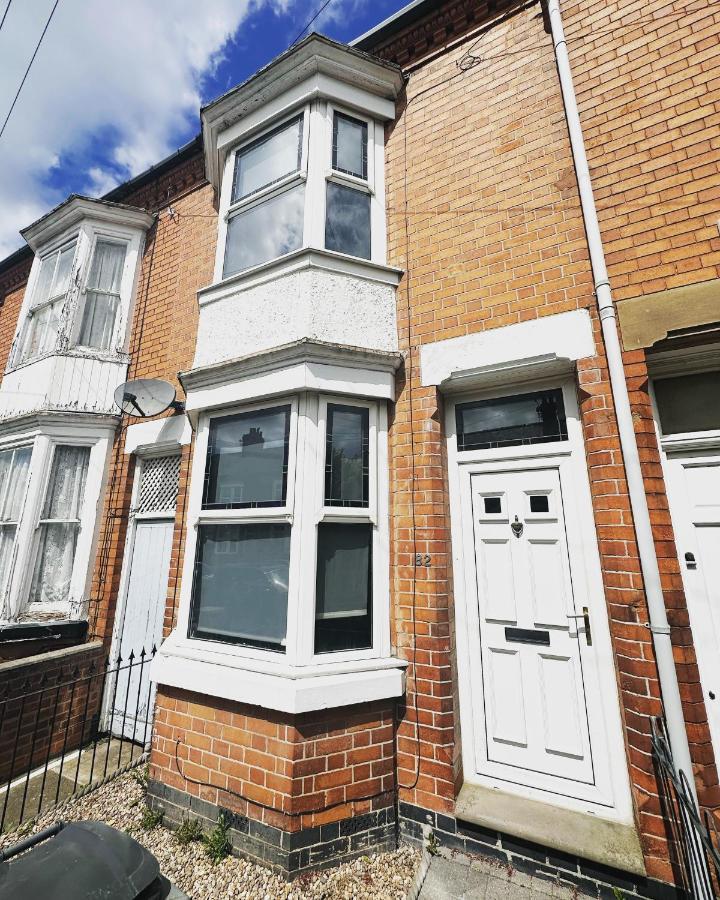 2 Bedroom House - Hopefield Road 莱切斯特 外观 照片