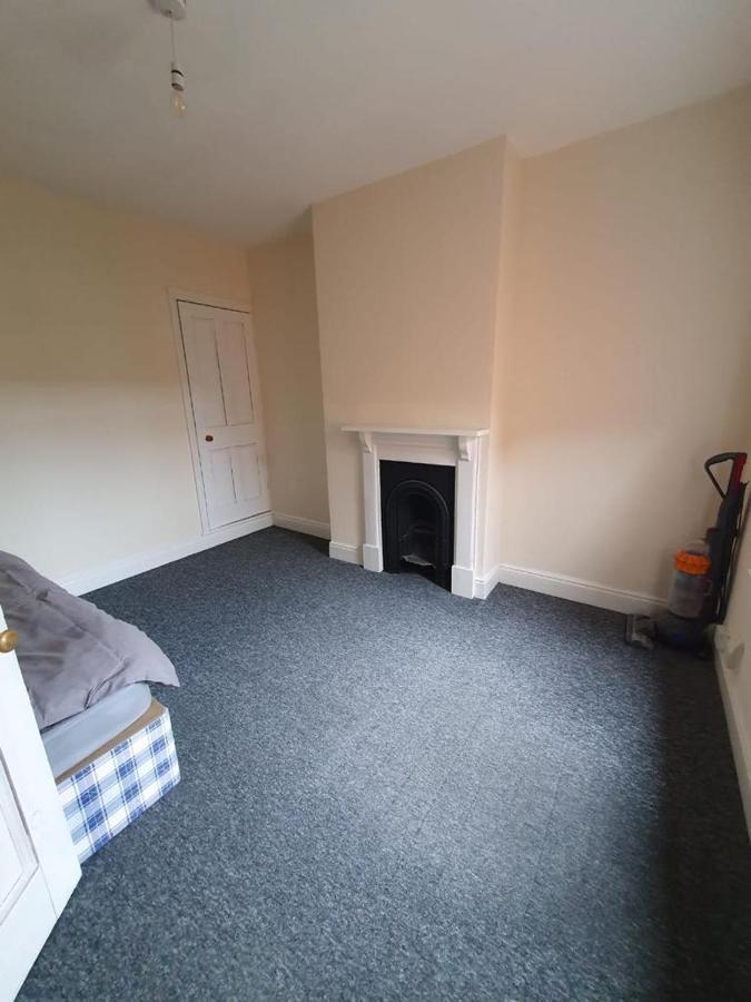 2 Bedroom House - Hopefield Road 莱切斯特 外观 照片